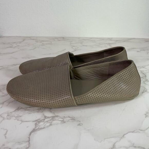 Vince Bogart Slip Ons 7 - Picture 3 of 10